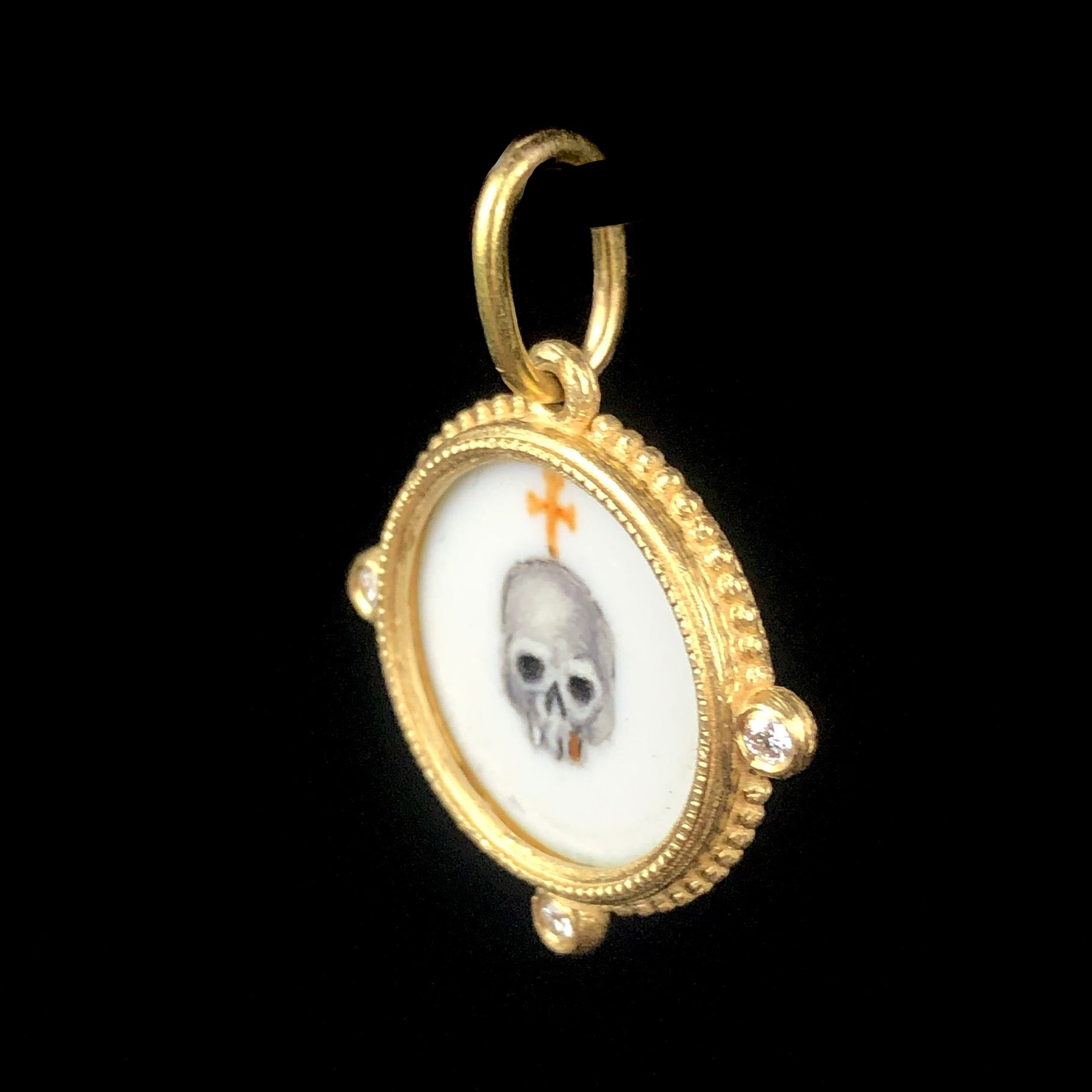 Side profile of Hand Painted Enamel Skull Charm