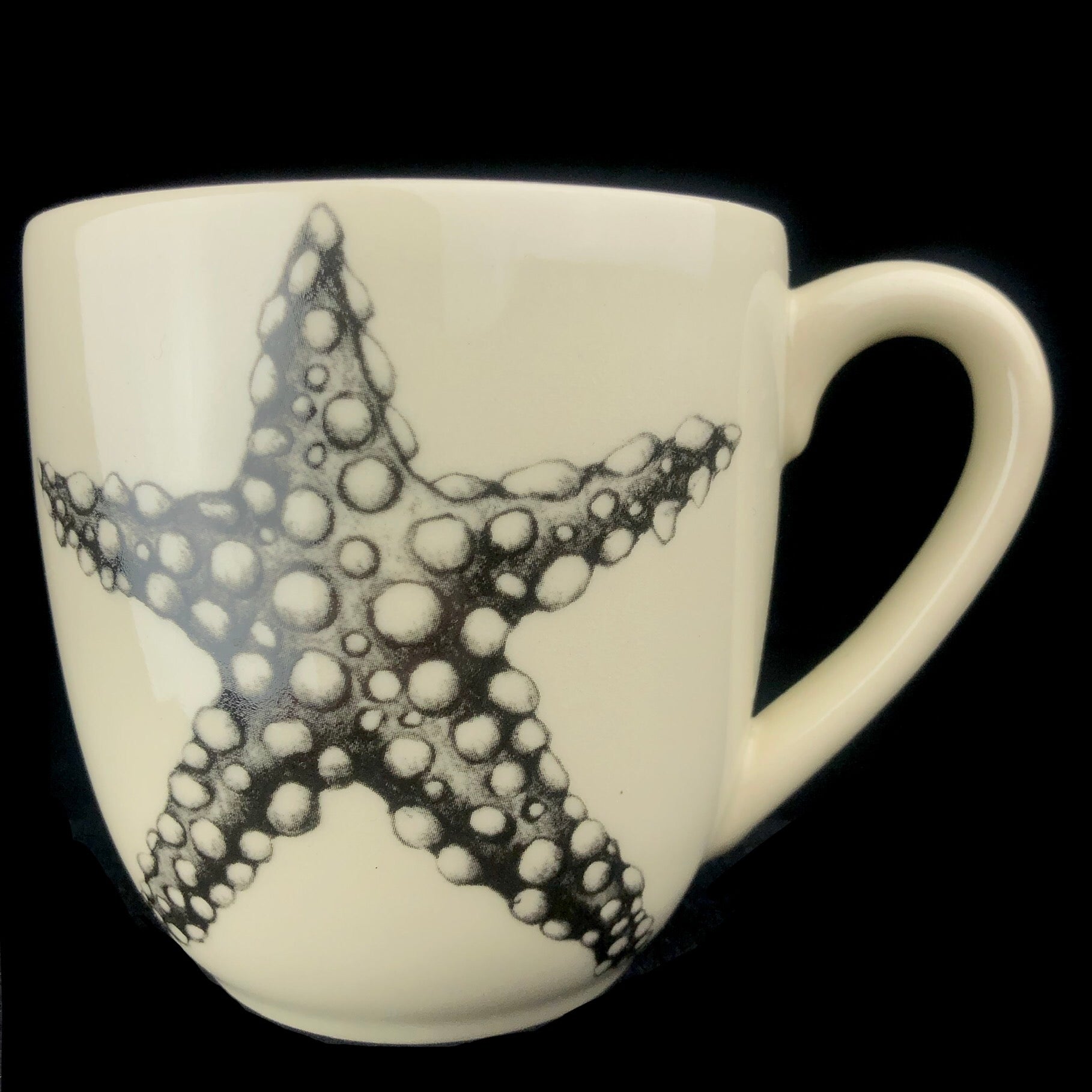 Cream colored mug with Starfish Image